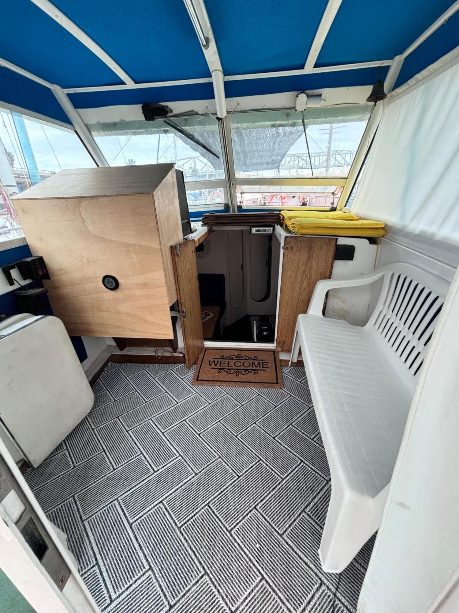 Wonderful Boat For Families And Friends Hotell Sant Adria de Besos Eksteriør bilde